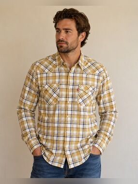 Levi's Men's Yellow Plaid Pearl Snap Shirt size M (NWOT)